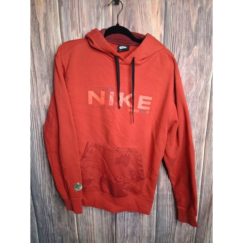 Nike Red Locally Known World Recognized Graphic Hoodie Medium